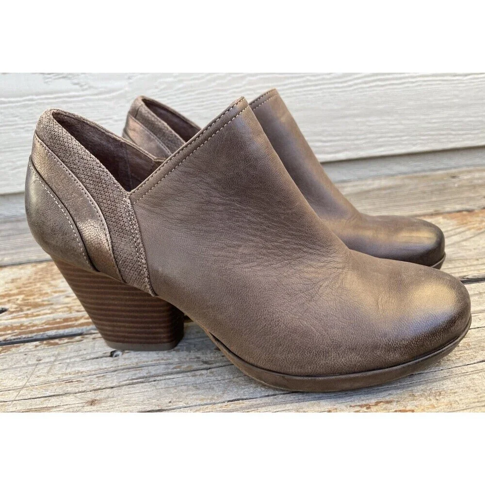 Dansko Marcia Women's 41 US 10.5-11 Brown Leather Ankle Booties Heeled